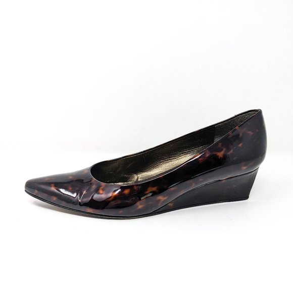 Stuart Weitzman Womens 9 Pointed Toe Slip On Wedge Shoes Tortoise Patent Leather